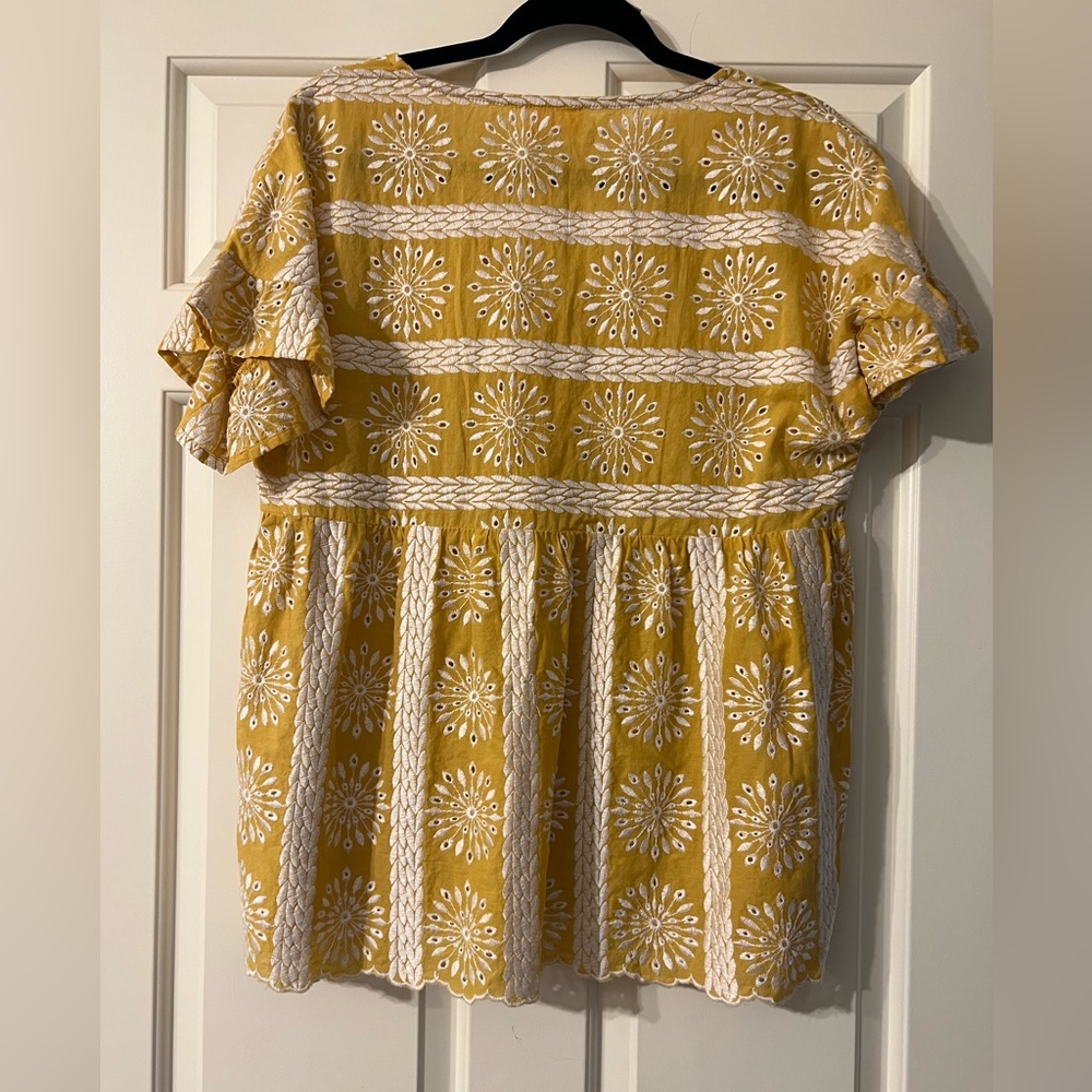Entro Large Top Mustard/White Stitching - Picture 2 of 8